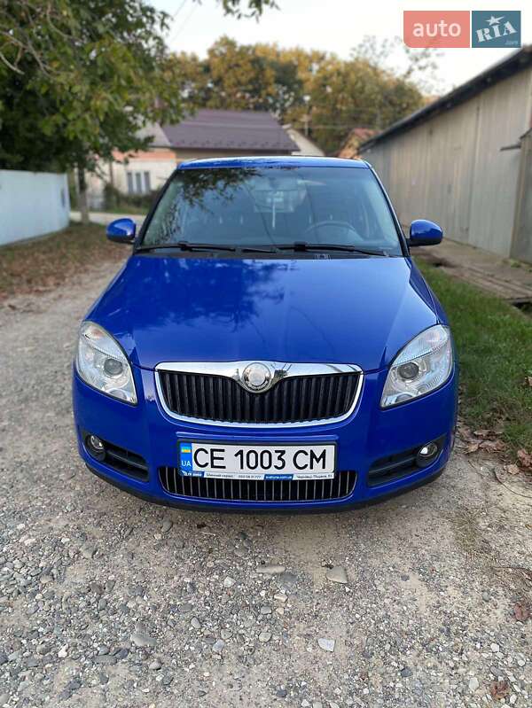 Хэтчбек Skoda Fabia 2008 в Черновцах