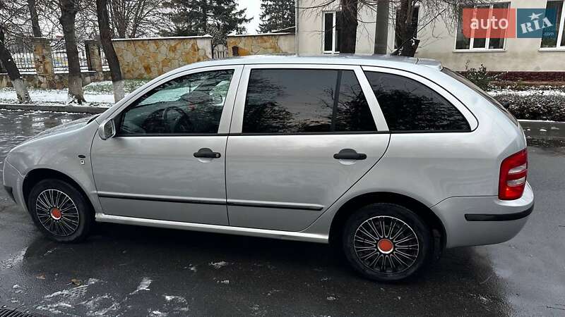 Универсал Skoda Fabia 2001 в Ямполе