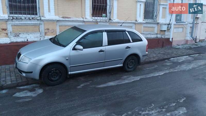 Універсал Skoda Fabia 2001 в Ніжині