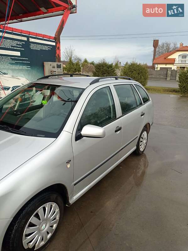 Універсал Skoda Fabia 2001 в Городку фото 2 Універсал Skoda Fabia 2001 в Городку
