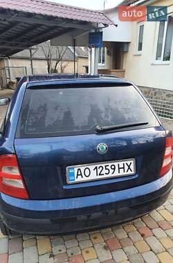 Хэтчбек Skoda Fabia 2000 в 
