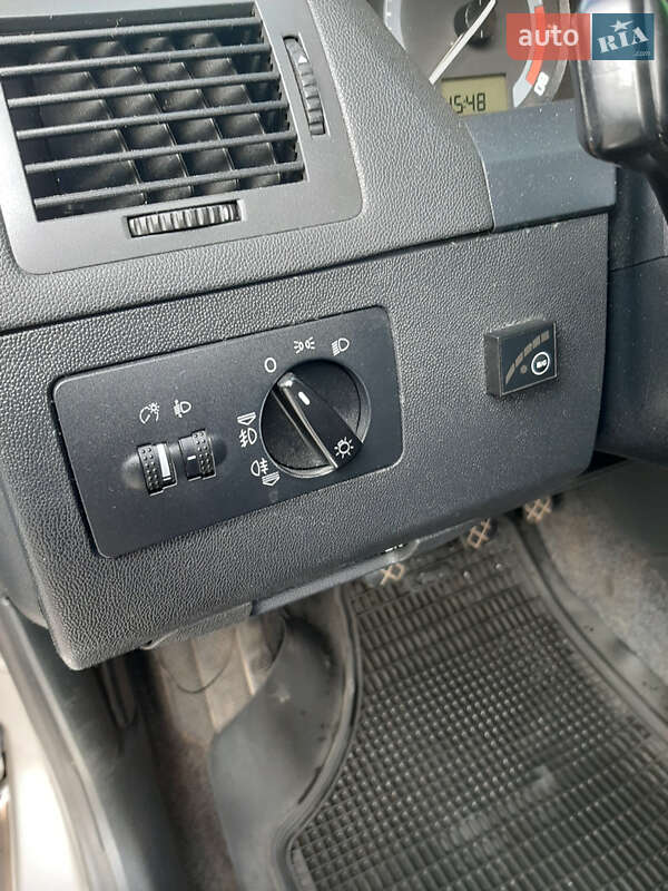 Универсал Skoda Fabia 2006 в Белой Церкви