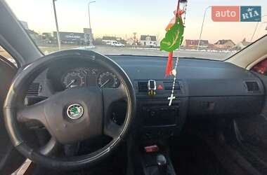 Хэтчбек Skoda Fabia 2007 в 