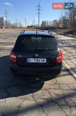 Универсал Skoda Fabia 2011 в Полтаве