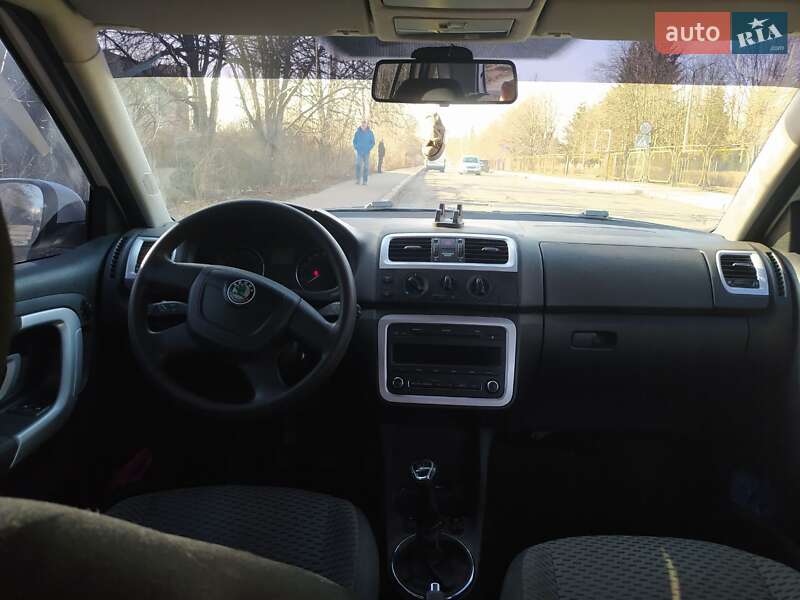 Универсал Skoda Fabia 2011 в Житомире фото 6 Универсал Skoda Fabia 2011 в Житомире