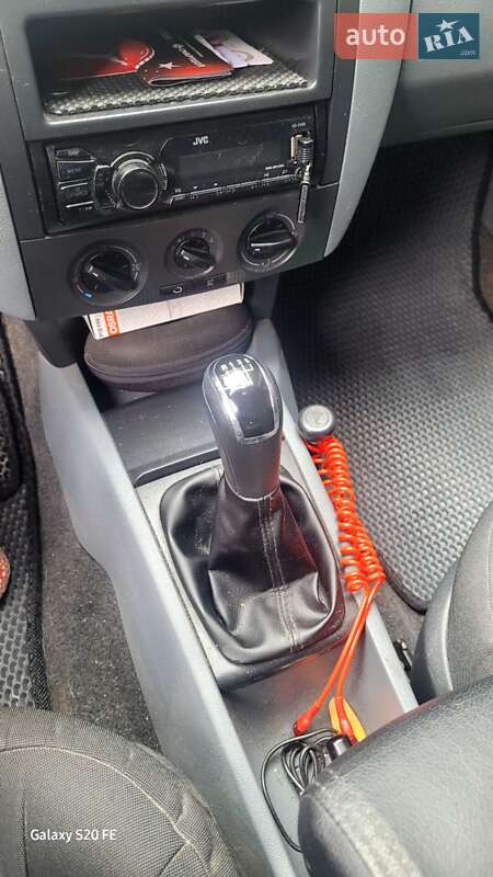 Універсал Skoda Fabia 2003 в Вінниці