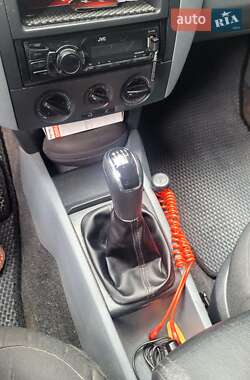 Универсал Skoda Fabia 2003 в 