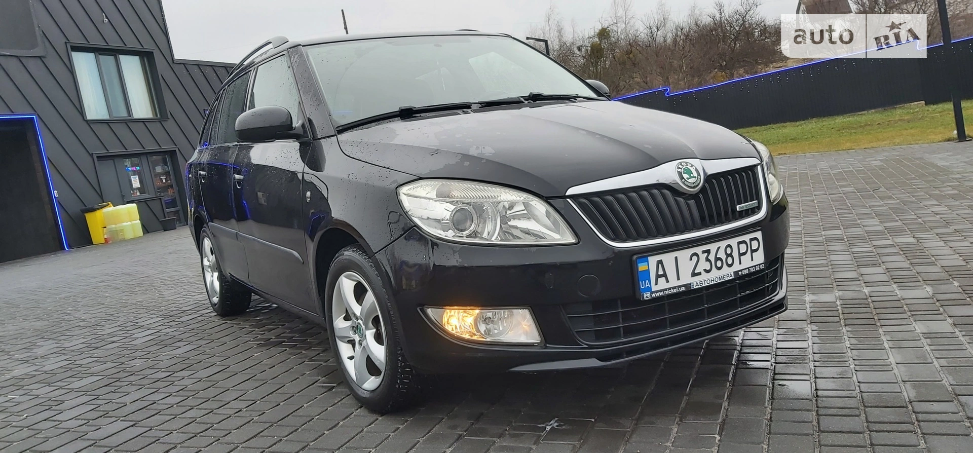 2012 Skoda Fabia - мініатюра 3