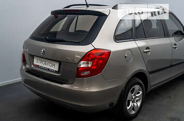 Универсал Skoda Fabia 2013 в 