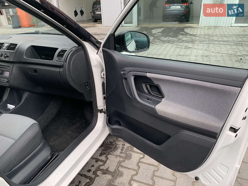 Универсал Skoda Fabia 2011 в Тернополе фото 28 Универсал Skoda Fabia 2011 в Тернополе