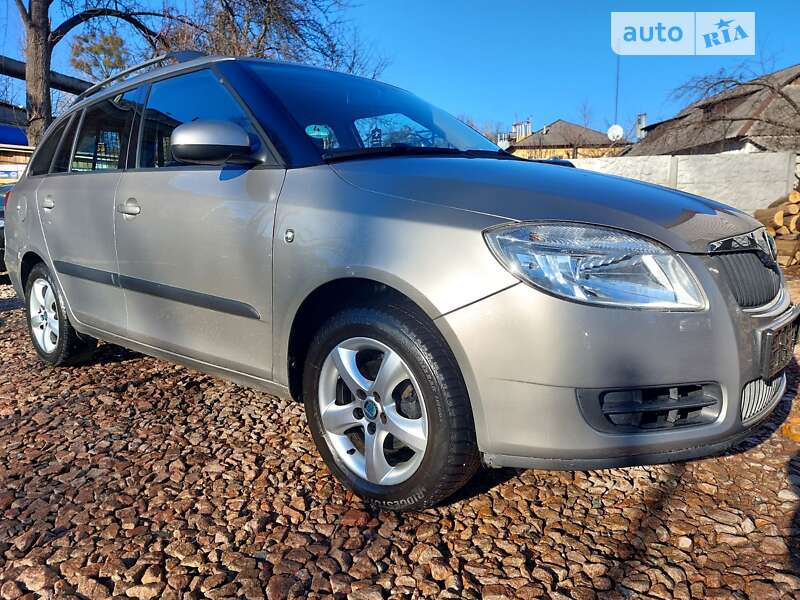 Универсал Skoda Fabia 2008 в Сумах