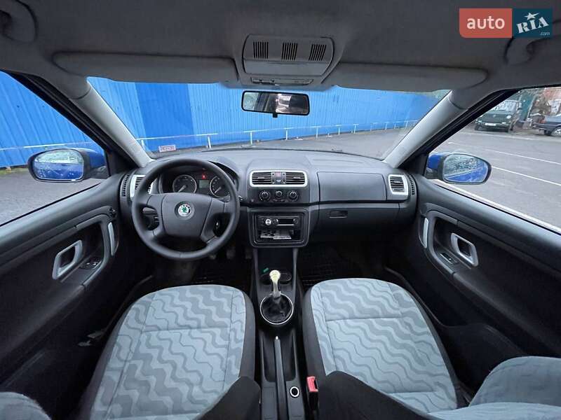 Універсал Skoda Fabia 2009 в Луцьку