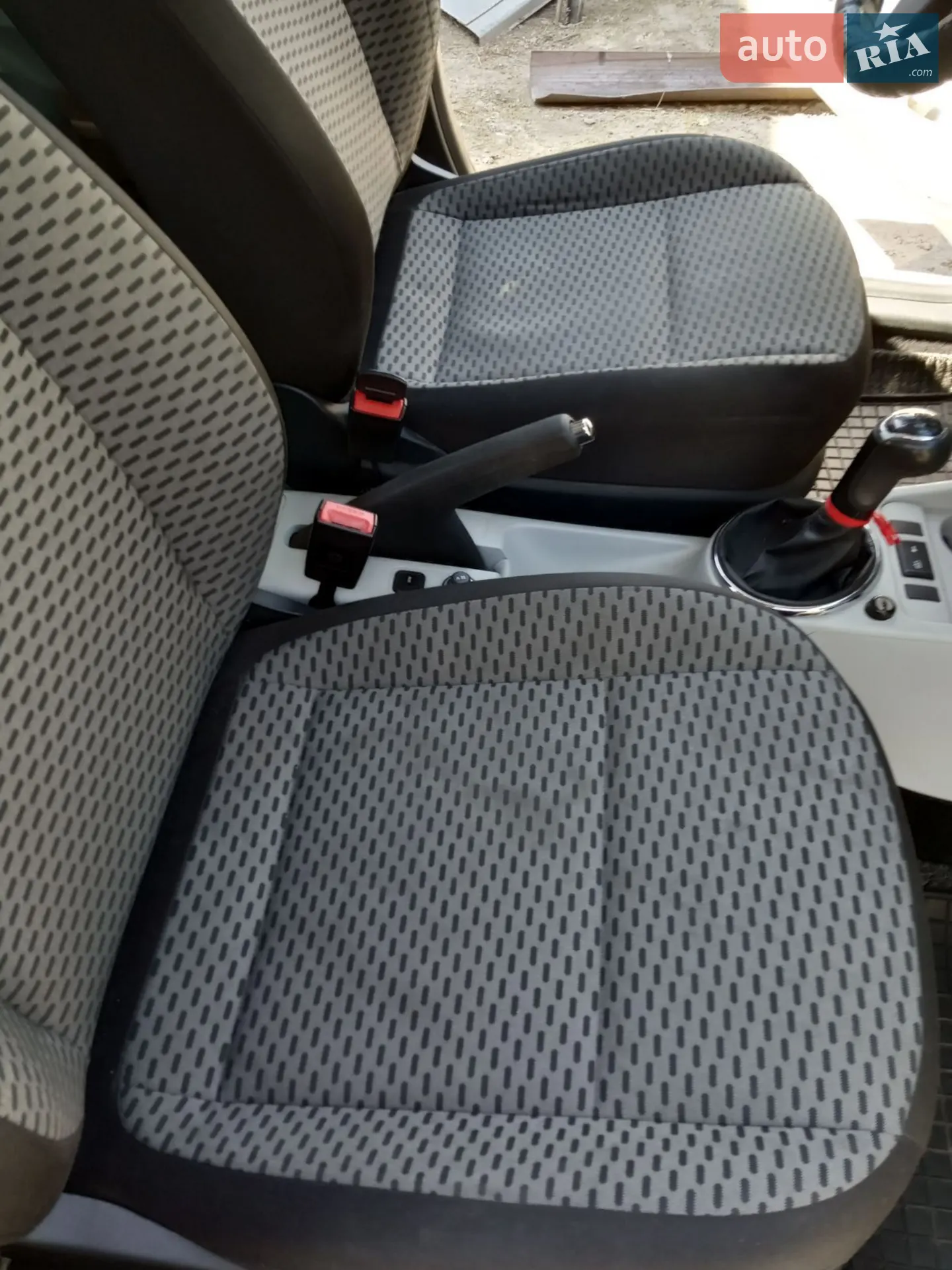 2010 Skoda Fabia - мініатюра 12