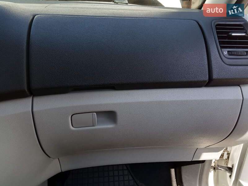 Універсал Skoda Fabia 2010 в Жовкві