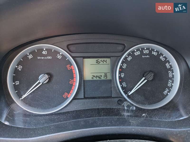 Универсал Skoda Fabia 2009 в Баре