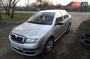 Седан Skoda Fabia 2004 в Харькове