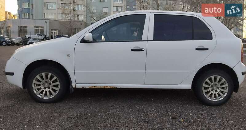 Хетчбек Skoda Fabia 2004 в Черкасах