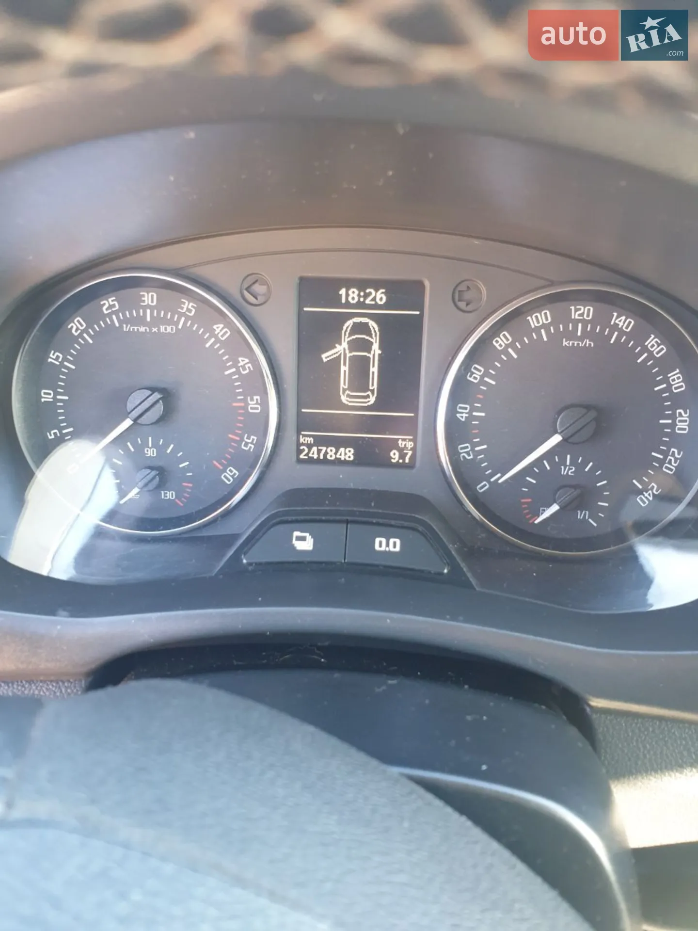 2011 Skoda Fabia - мініатюра 3
