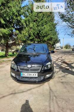 Хэтчбек Skoda Fabia 2013 в Львове