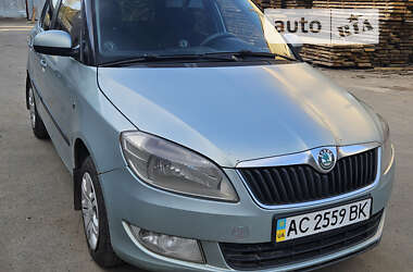 Хэтчбек Skoda Fabia 2012 в Луцке