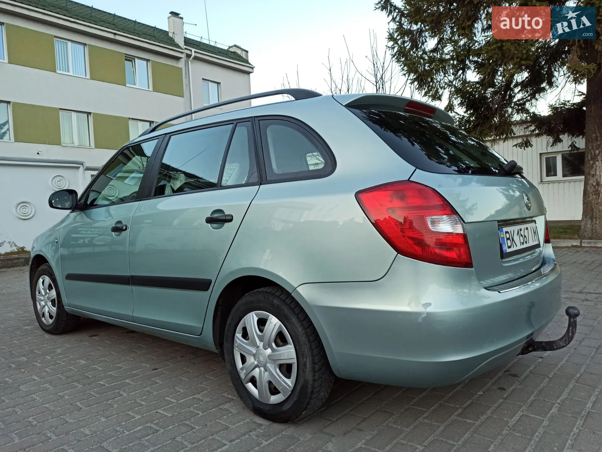 2010 Skoda Fabia - мініатюра 7