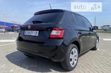 Хэтчбек Skoda Fabia 2016 в Мукачево