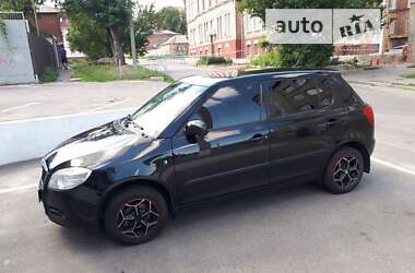 Хэтчбек Skoda Fabia 2007 в Львове