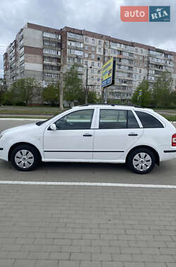 Універсал Skoda Fabia 2007 в Сумах