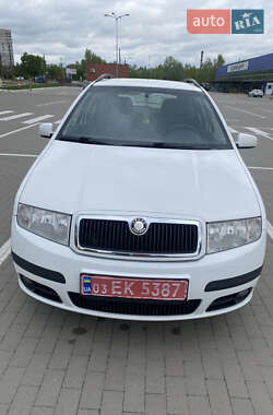 Універсал Skoda Fabia 2007 в Сумах