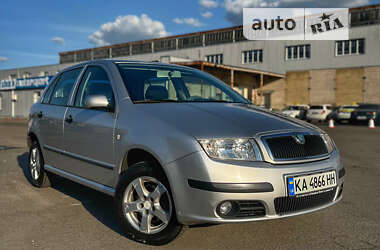 Хетчбек Skoda Fabia 2006 в Києві