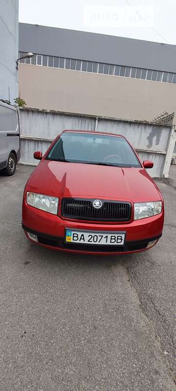 Седан Skoda Fabia 2002 в Кропивницком