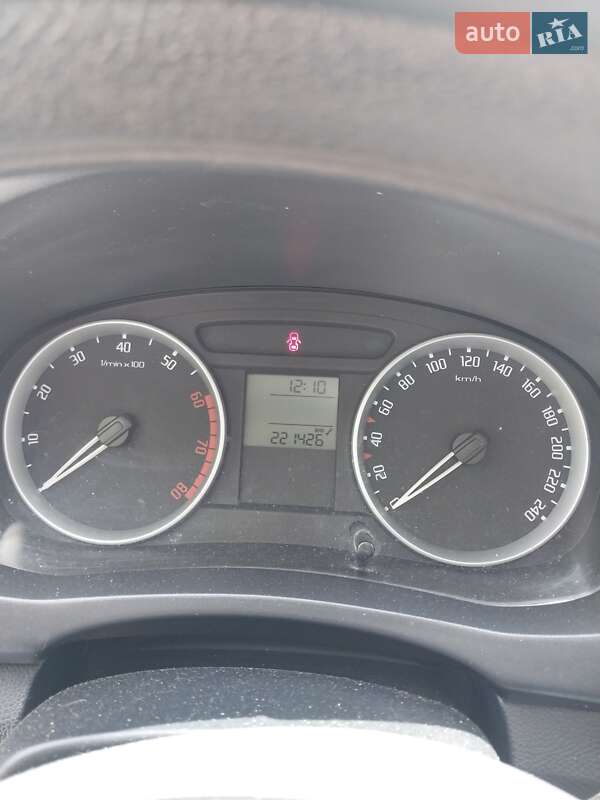 Універсал Skoda Fabia 2008 в Тернополі