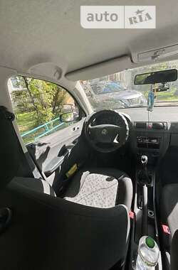 Универсал Skoda Fabia 2005 в Чернигове