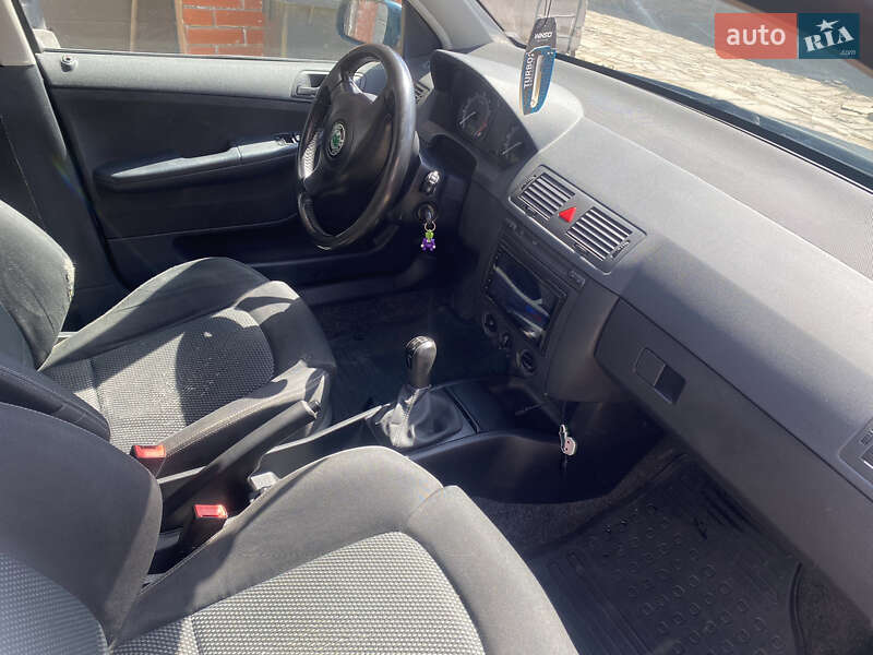 Універсал Skoda Fabia 2005 в Харкові