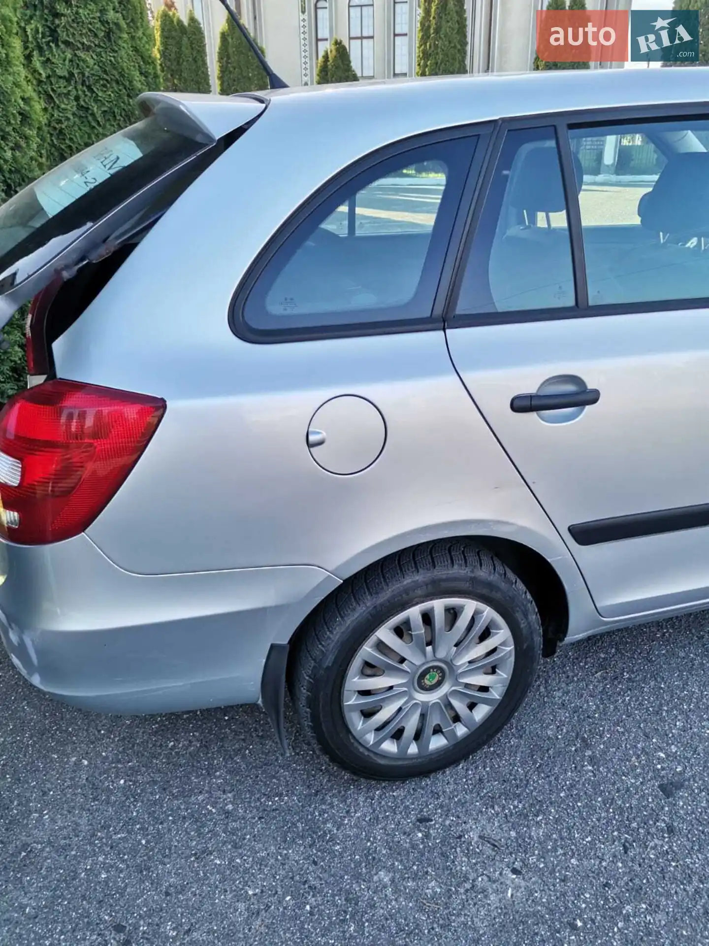 2010 Skoda Fabia - мініатюра 7
