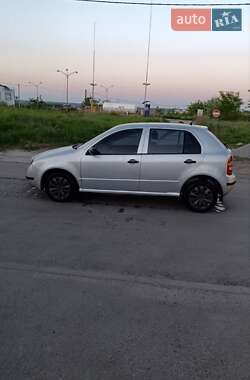 Хетчбек Skoda Fabia 2003 в Харкові