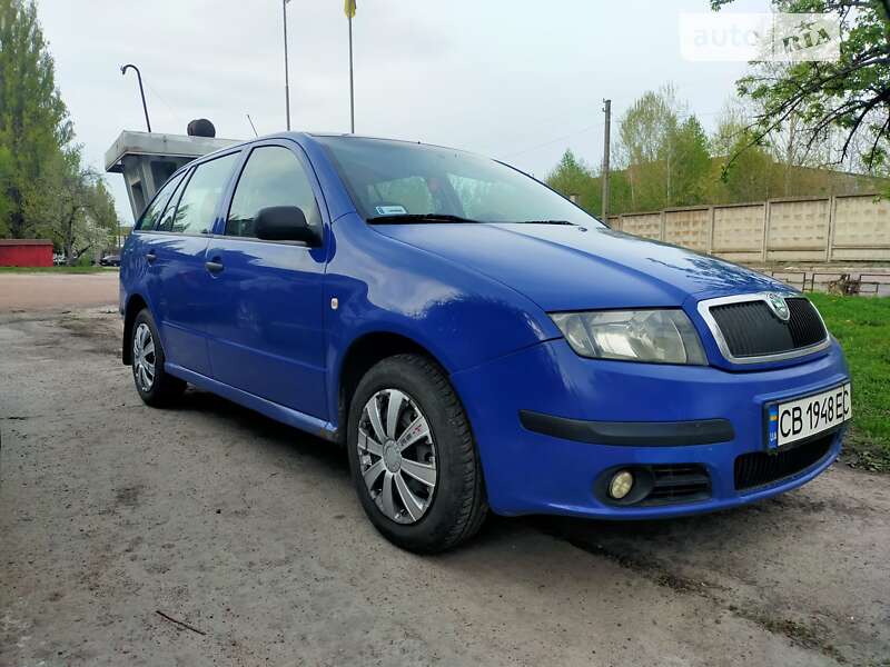 Універсал Skoda Fabia 2006 в Чернігові