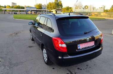 Универсал Skoda Fabia 2009 в Полтаве