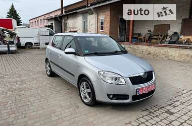 Хетчбек Skoda Fabia 2008 в Луцьку