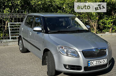 Хэтчбек Skoda Fabia 2008 в Львове