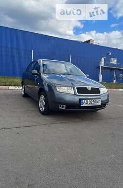 Седан Skoda Fabia 2004 в Виннице