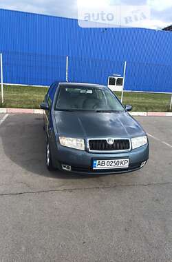 Седан Skoda Fabia 2004 в Виннице