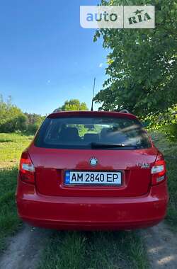 Универсал Skoda Fabia 2009 в Житомире