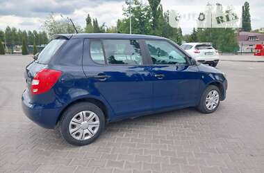 Хэтчбек Skoda Fabia 2011 в Кременчуге