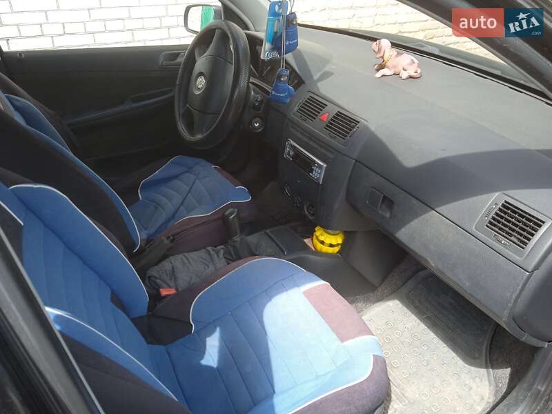 Хетчбек Skoda Fabia 2006 в Львові