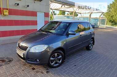 Хетчбек Skoda Fabia 2008 в Києві