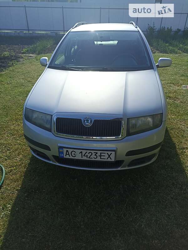 Седан Skoda Fabia 2007 в Луцьку