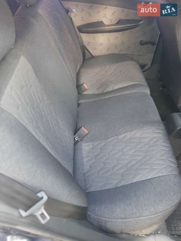 Универсал Skoda Fabia 2003 в Львове фото 10 Универсал Skoda Fabia 2003 в Львове