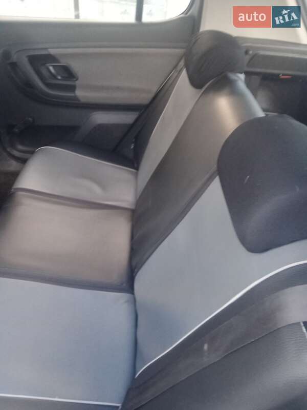 Хэтчбек Skoda Fabia 2012 в Виннице