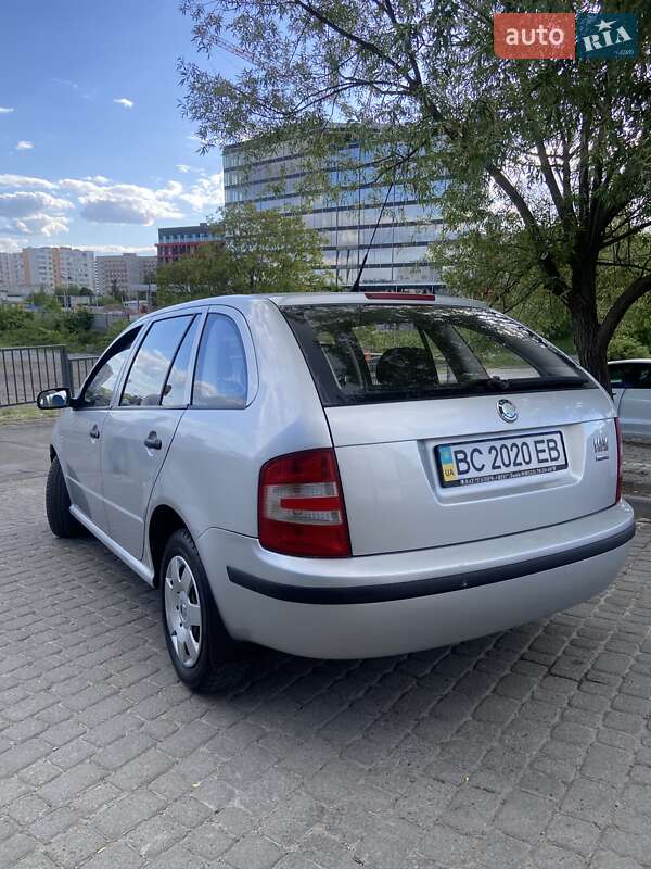 Универсал Skoda Fabia 2006 в Львове